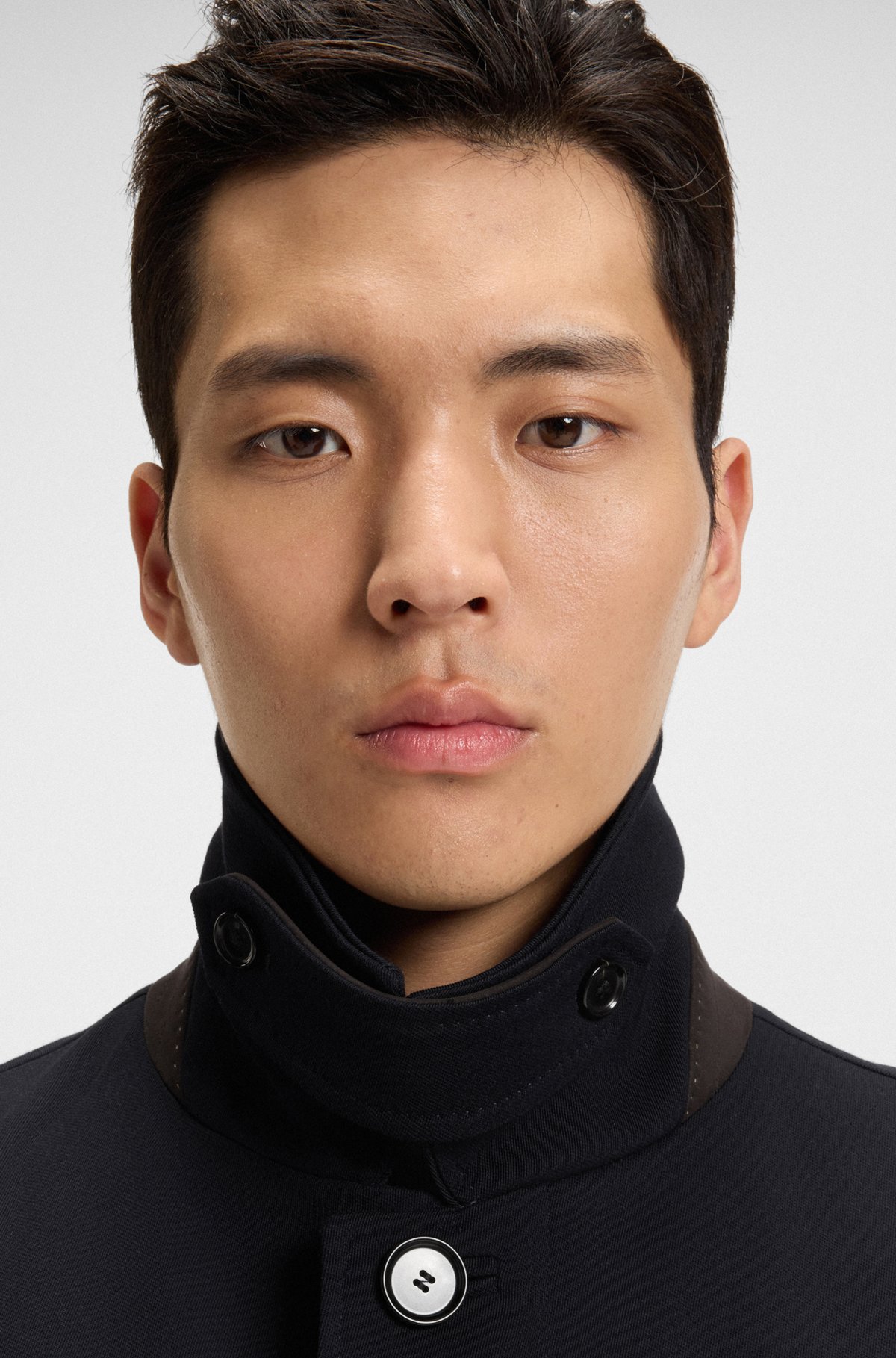 Regular-fit water-repellent coat in wool