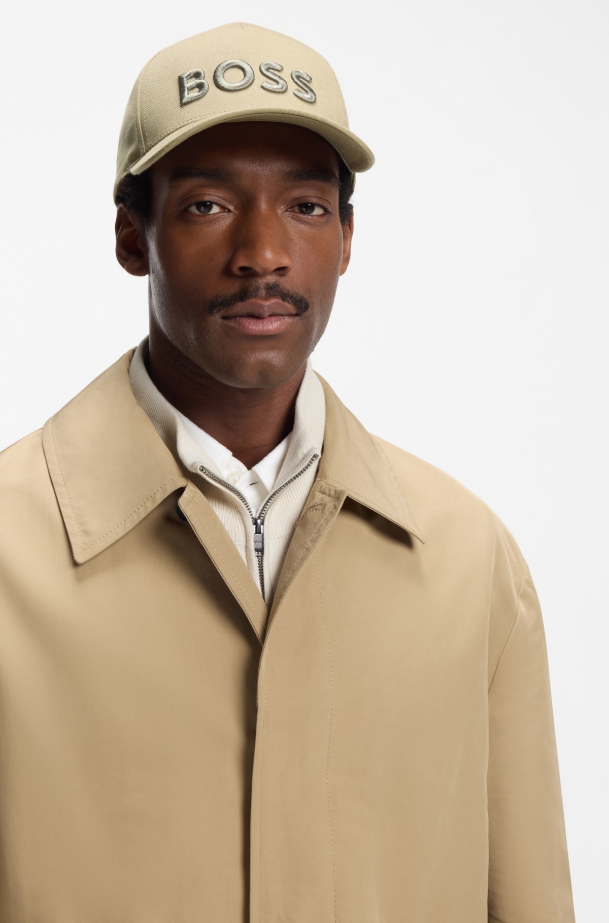 Embroidered-logo cap in cotton twill