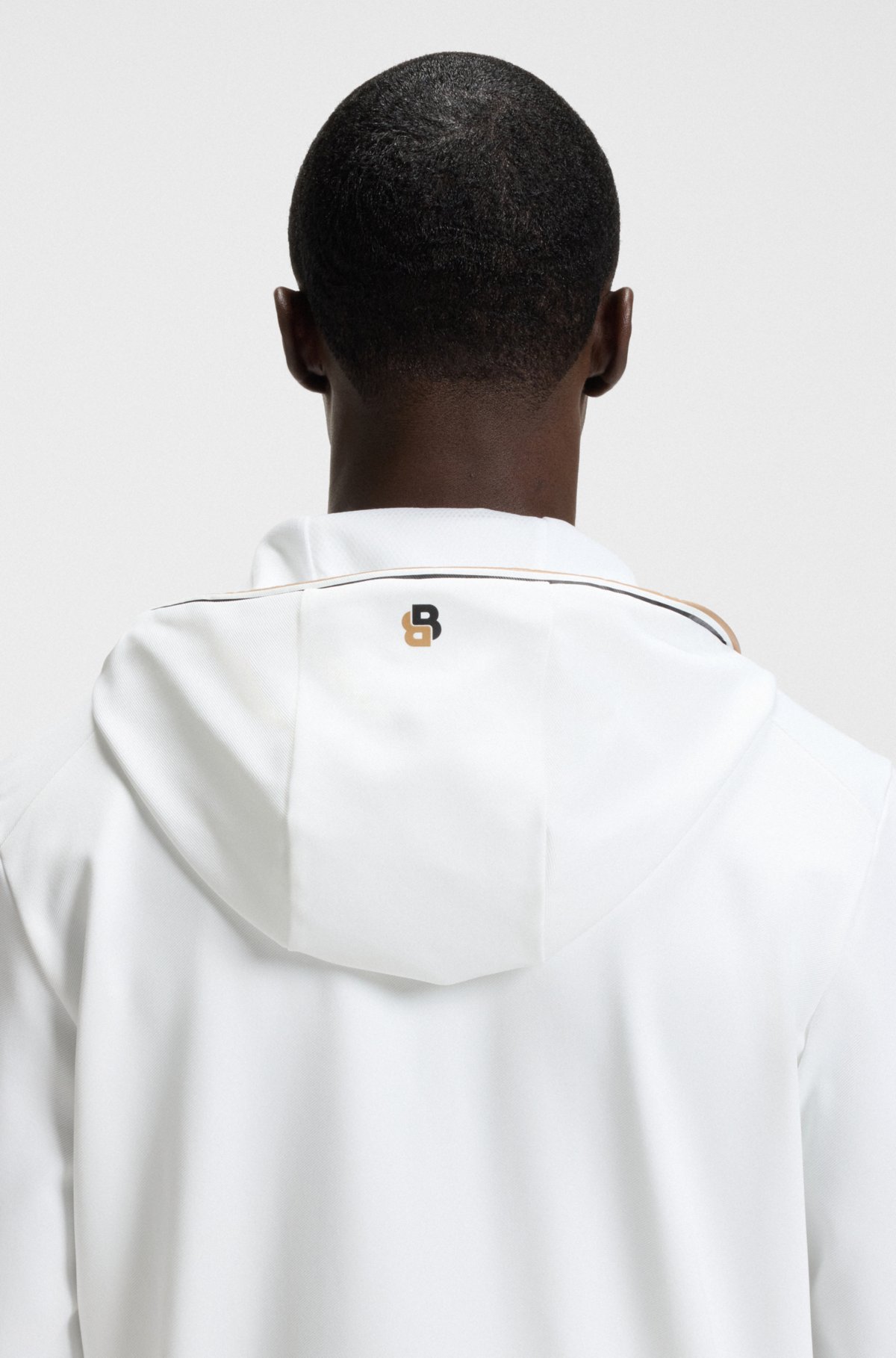 Active stretch-gabardine zip-up hoodie with thermoregulating technology