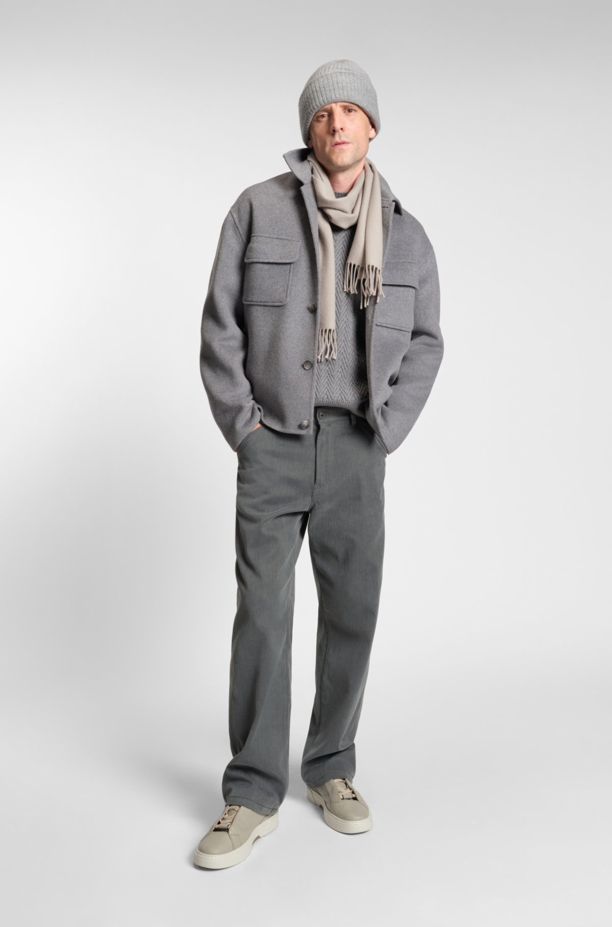 Herringbone-structure sweater in virgin wool