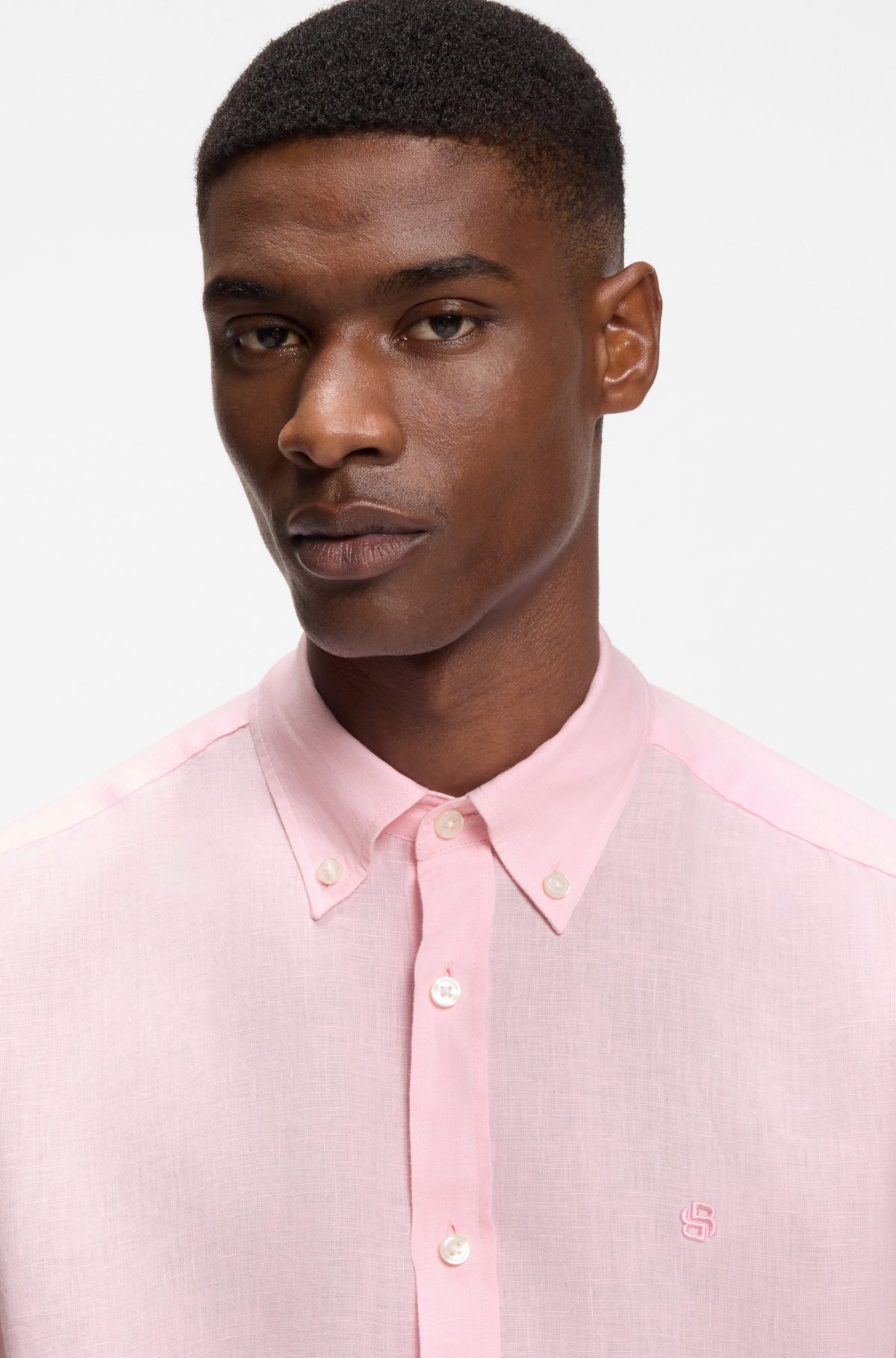 Regular-fit shirt in linen