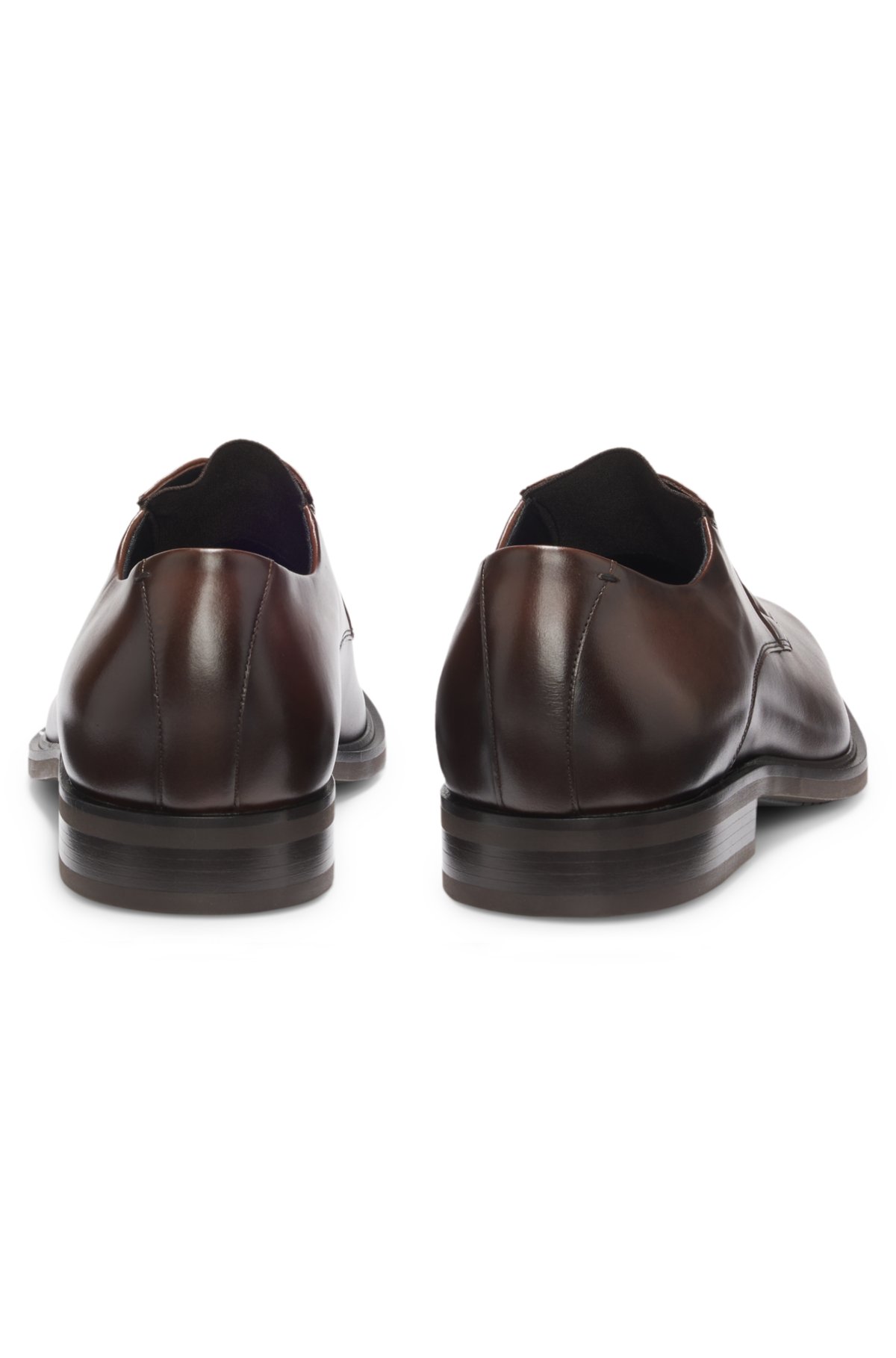Derby shoes in smooth leather