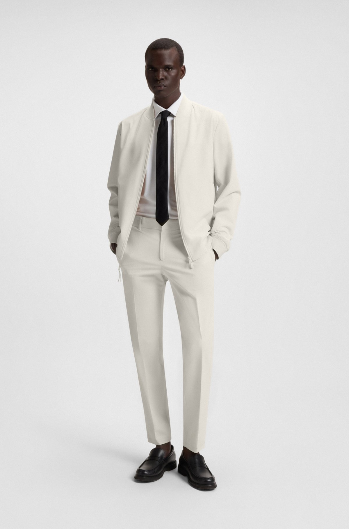 Stretch jacket with water-repellent finish