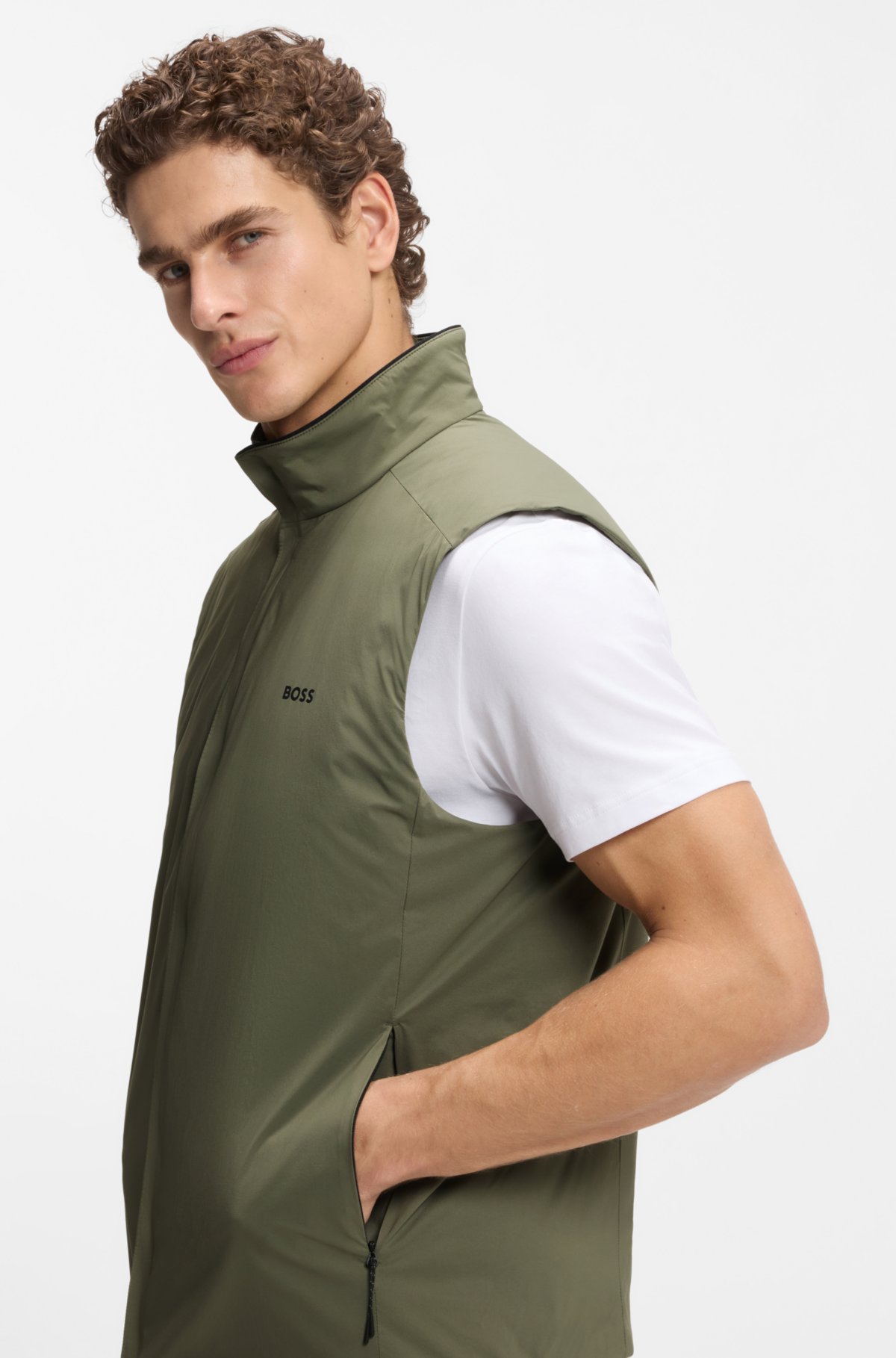 Logo-detail gilet with water-repellent finish
