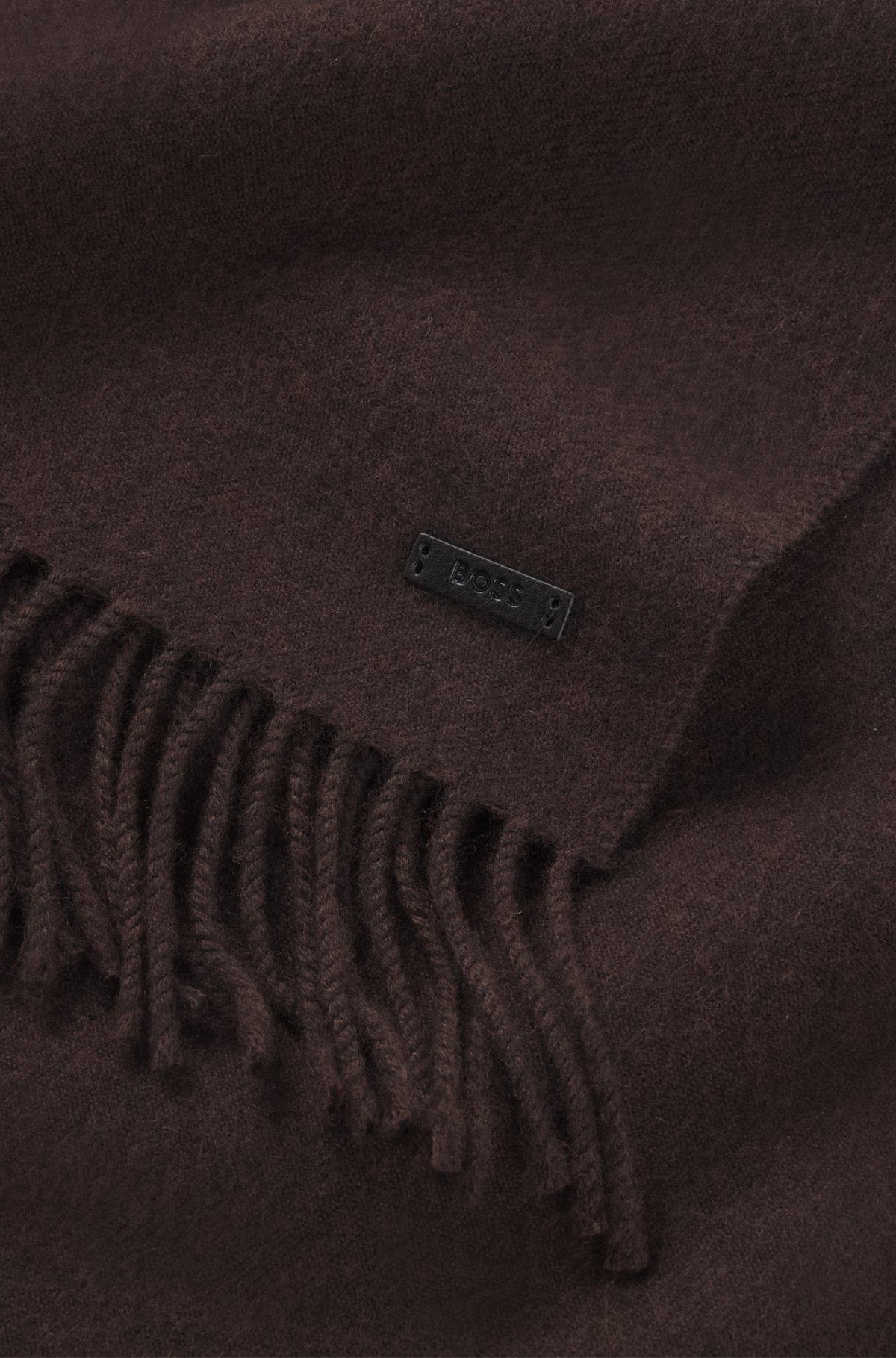 Wool scarf with faux-leather logo patch