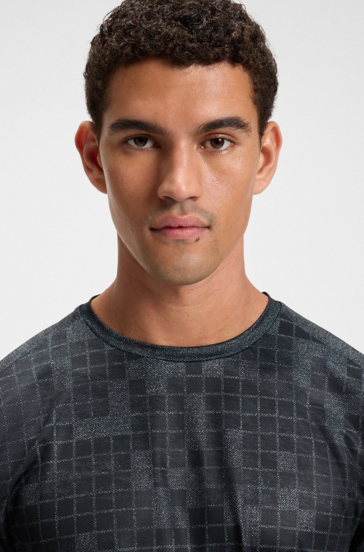 Stretch-mesh slim-fit T-shirt with all-over print