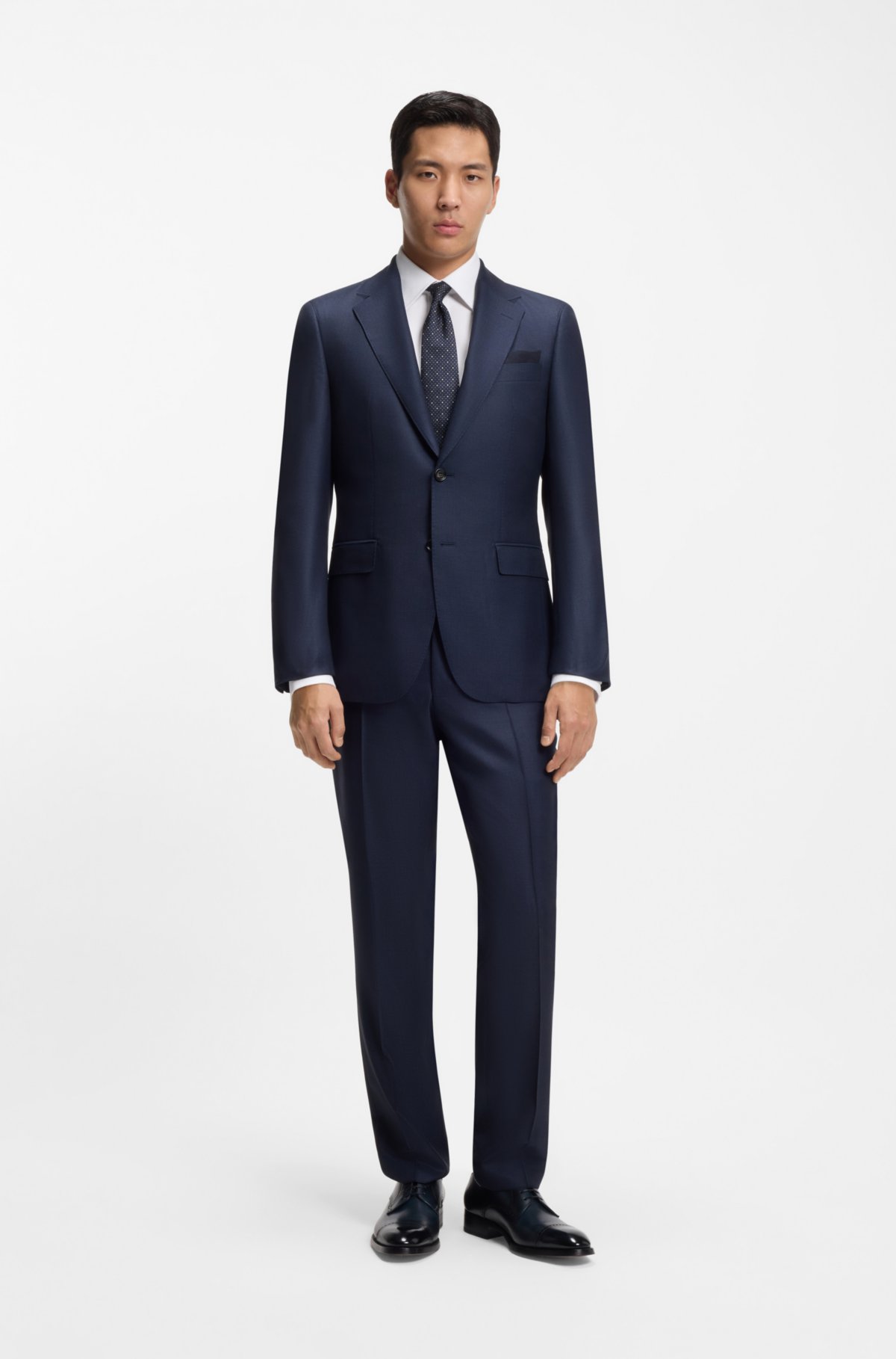 Wrinkle-resistant slim-fit shirt in Italian-made cotton