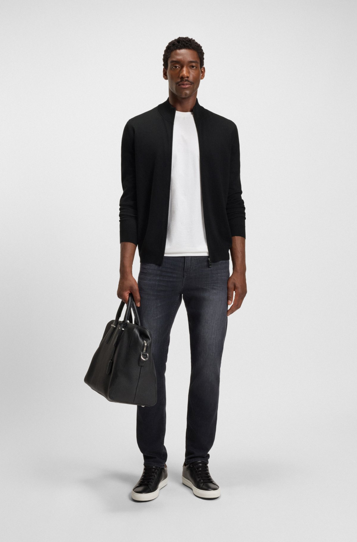 Knitted cardigan in virgin wool