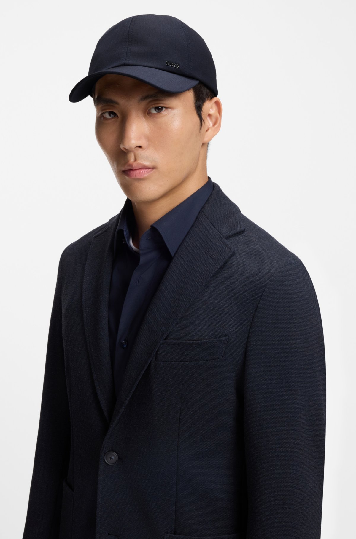 Logo-rivet cap in a wool blend