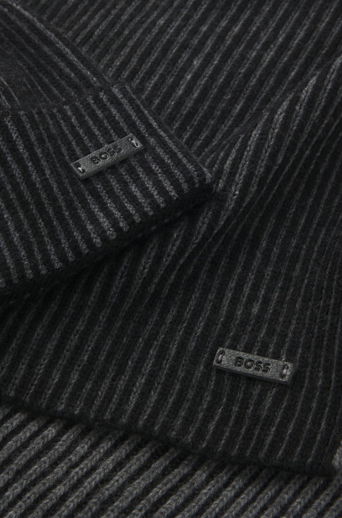 Scarf and hat gift set