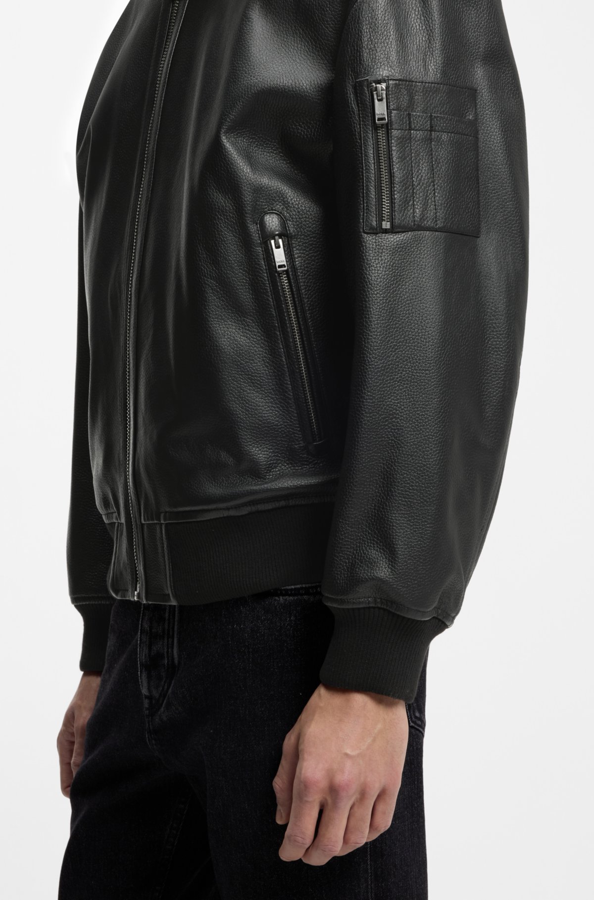 Sleeve-pocket bomber jacket in leather