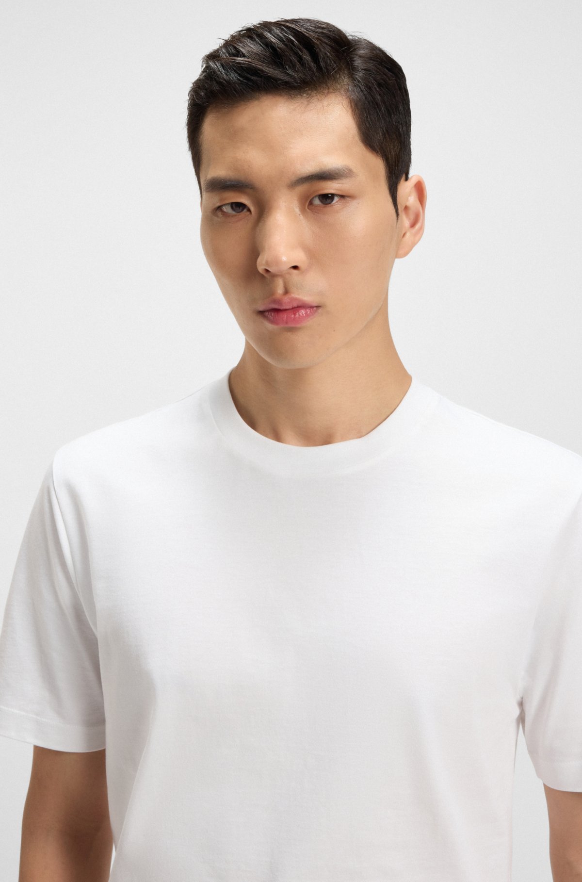 Ribbed-collar T-shirt in cotton jersey