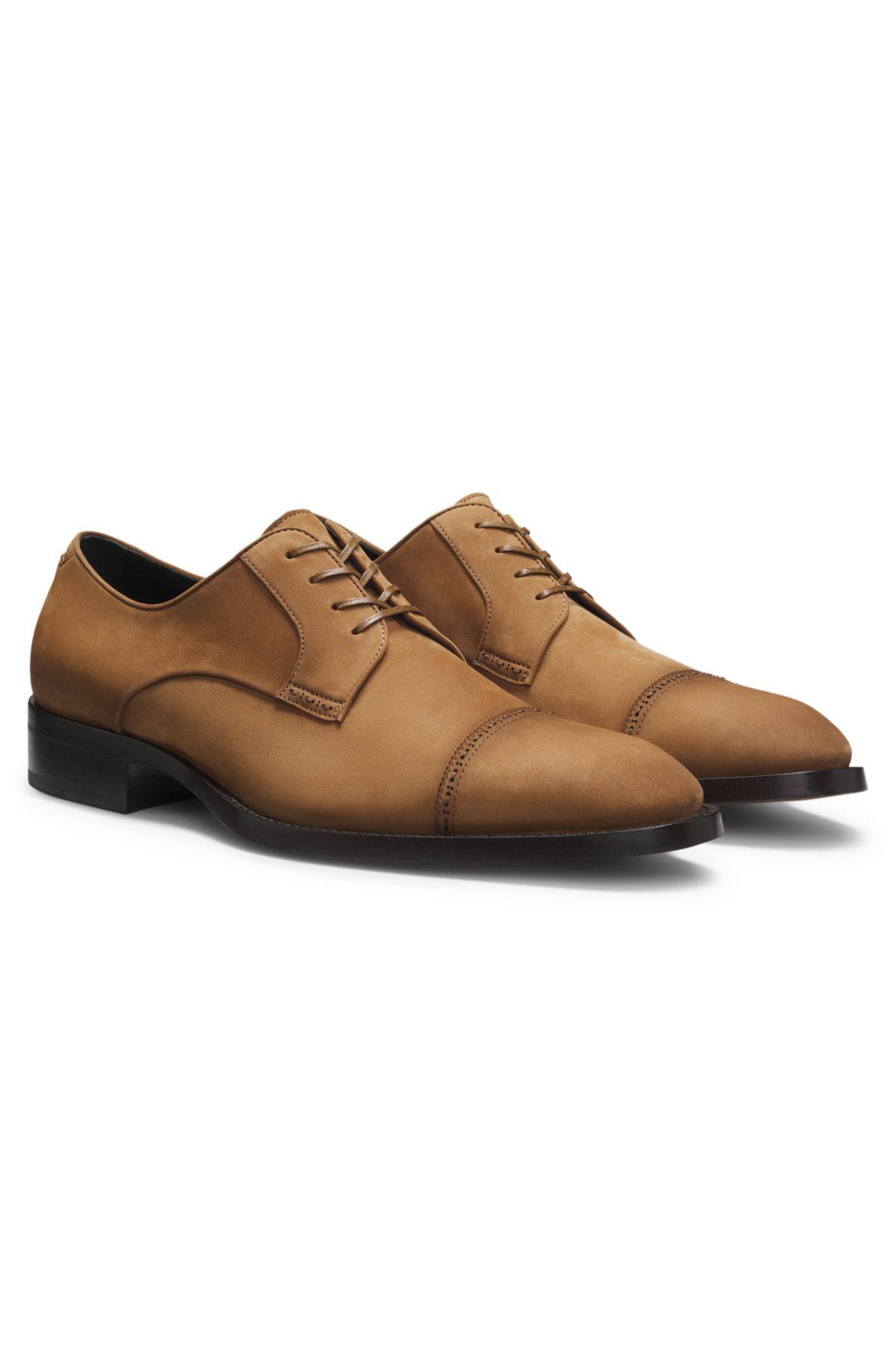 Derby shoes in suede with stitched details