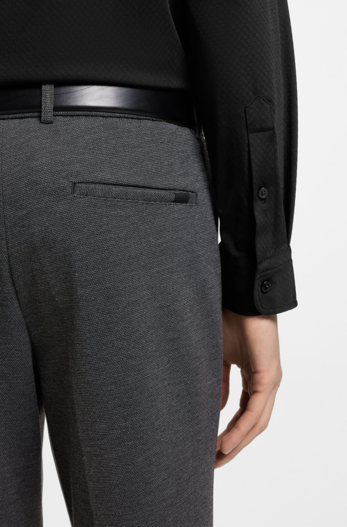 Performance-stretch slim-fit shirt in structured jersey