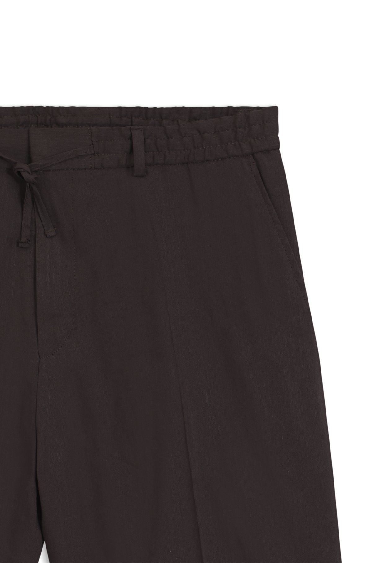 Relaxed-fit shorts in a linen blend