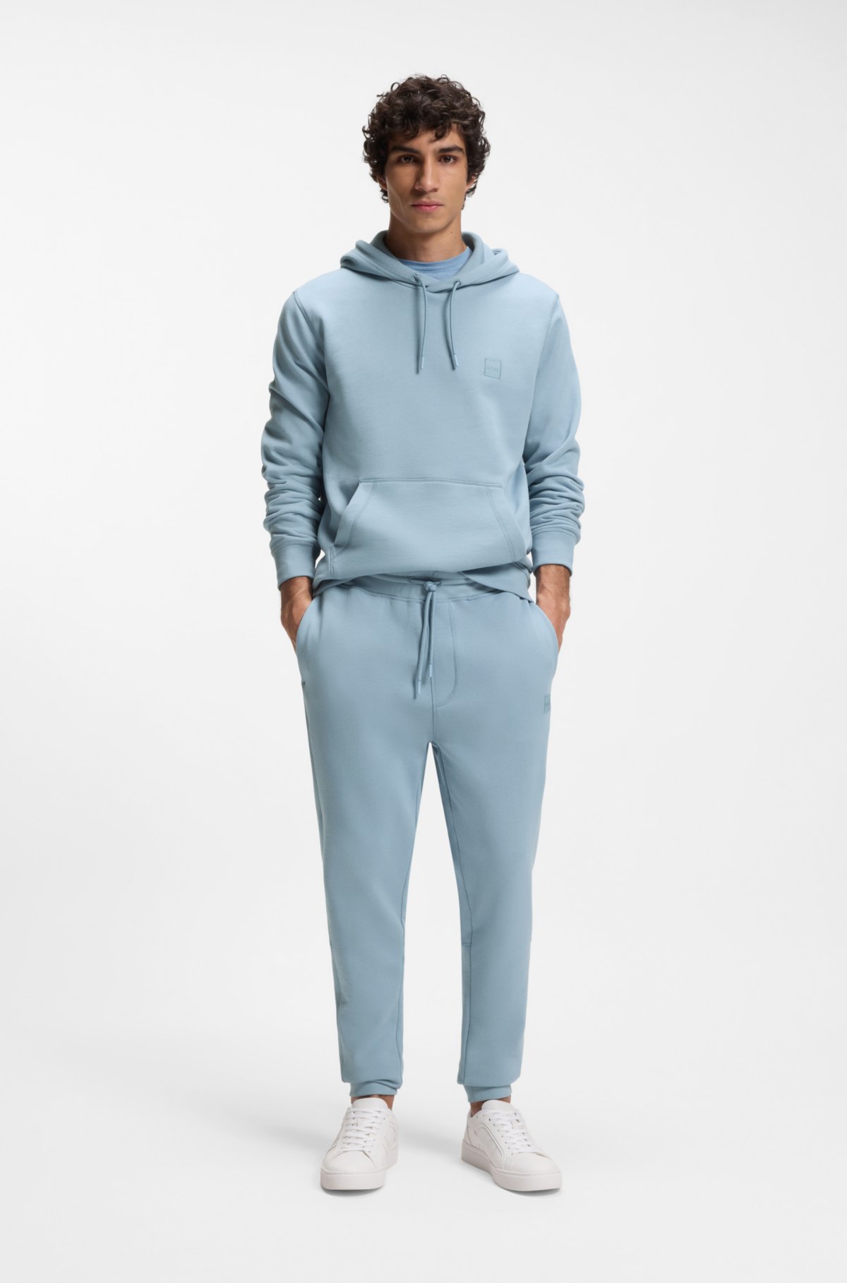 Logo-patch hoodie in cotton terry