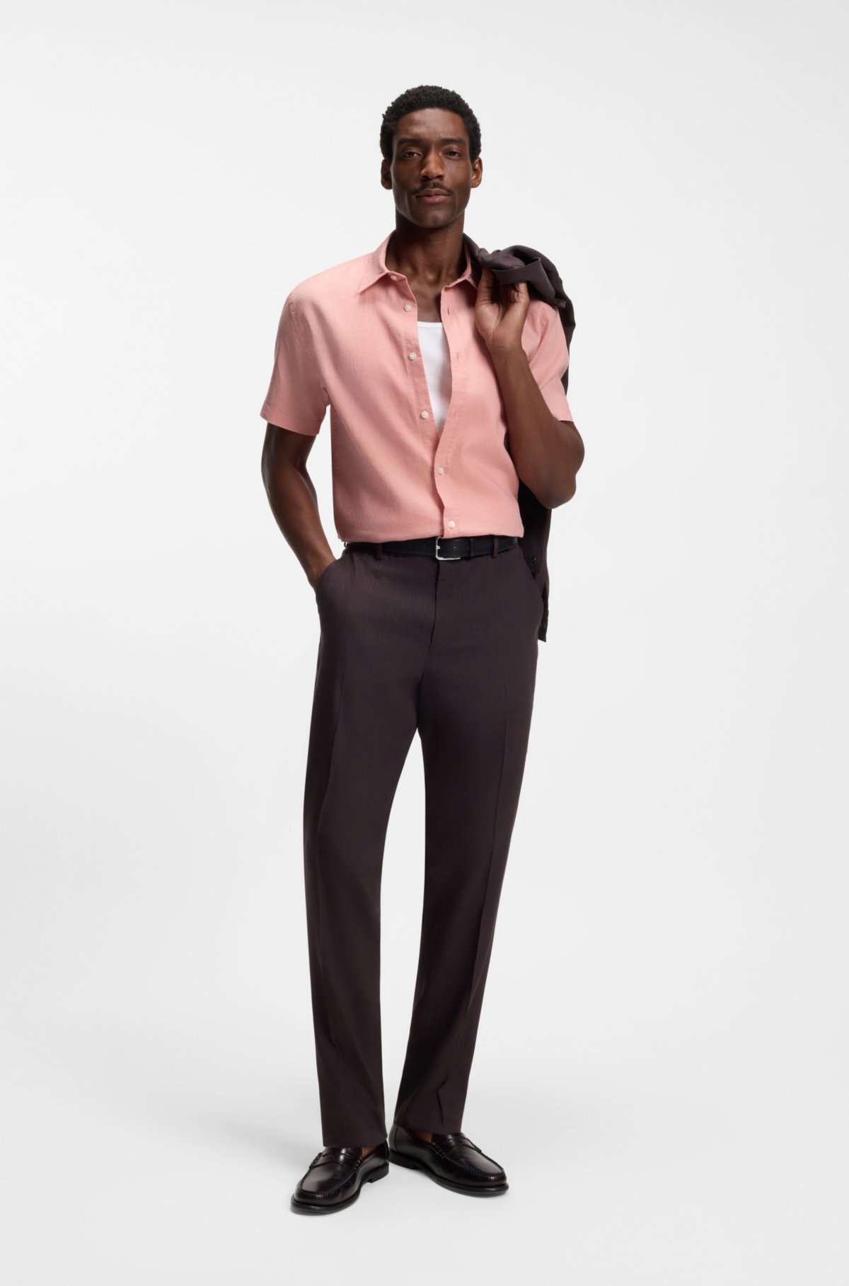 Slim-fit shirt in stretch linen