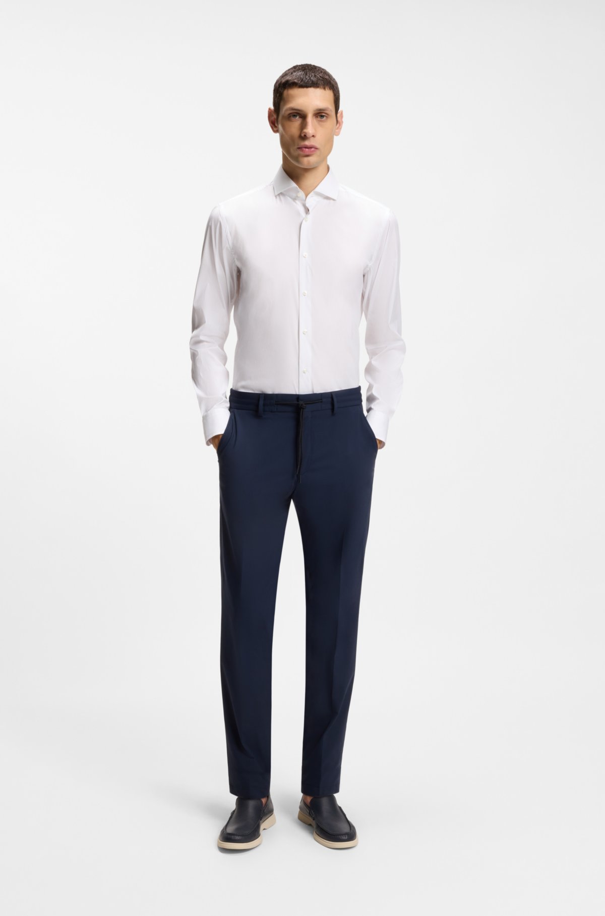 Easy-iron slim-fit shirt in cotton-blend poplin