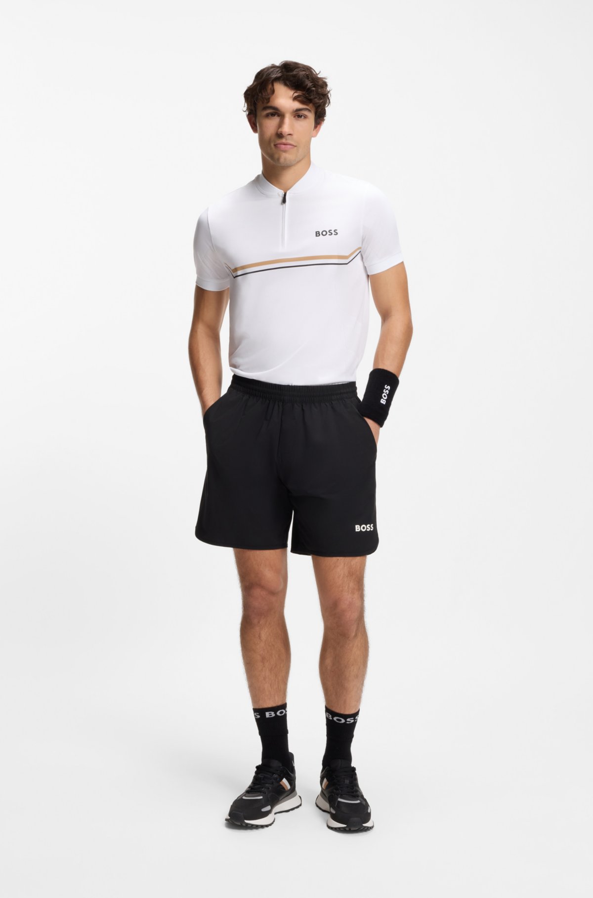 Polo shirt with seamless bodymapping