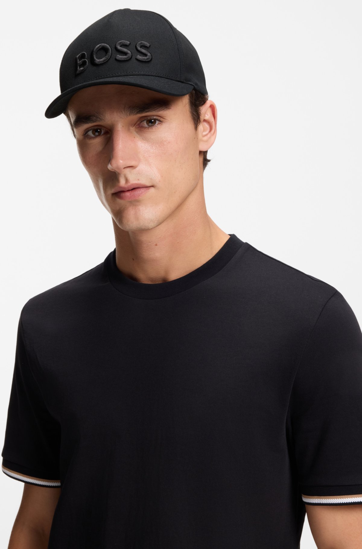 Embroidered-logo cap in cotton twill