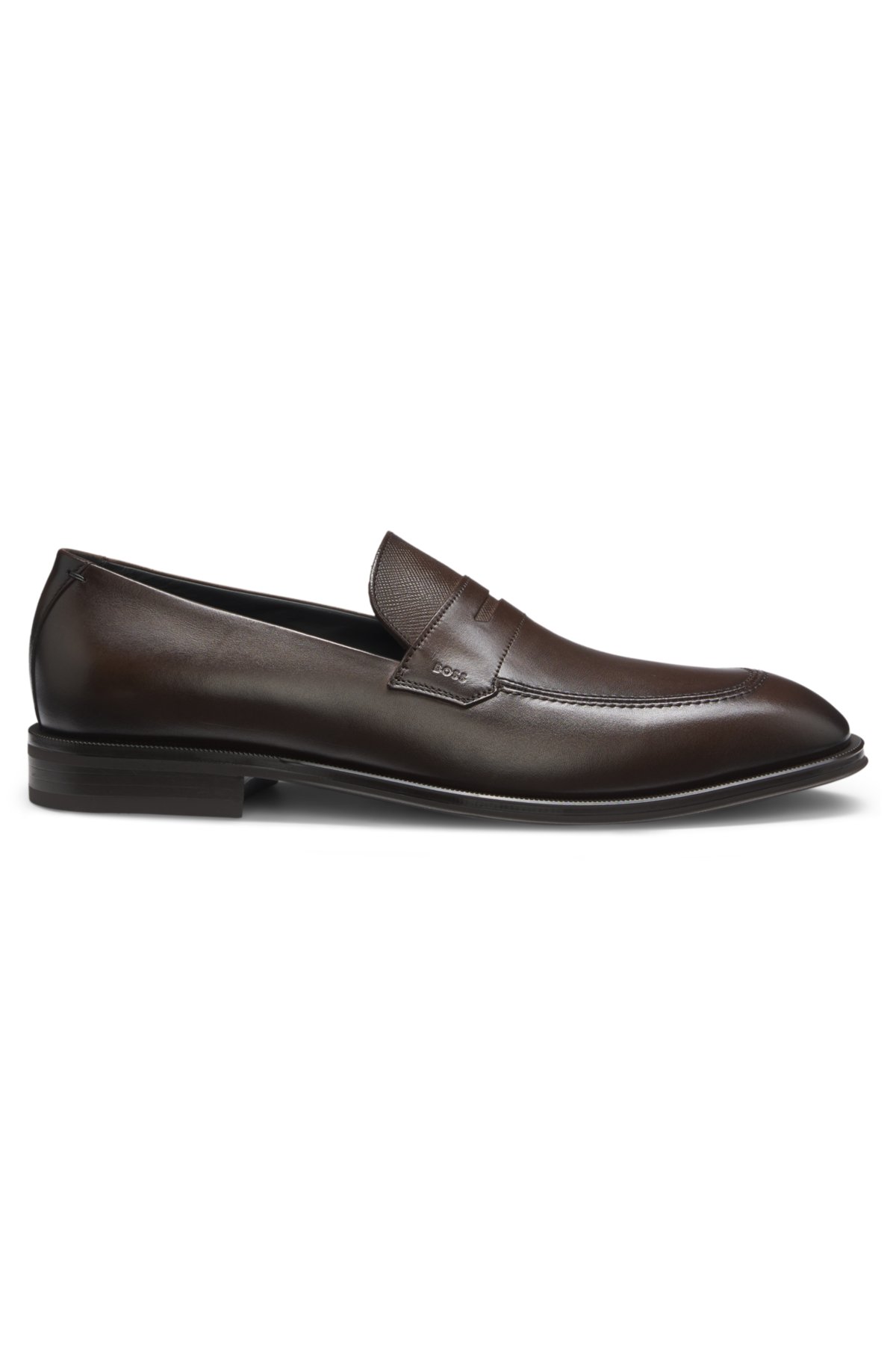 Textured-tongue loafers in leather