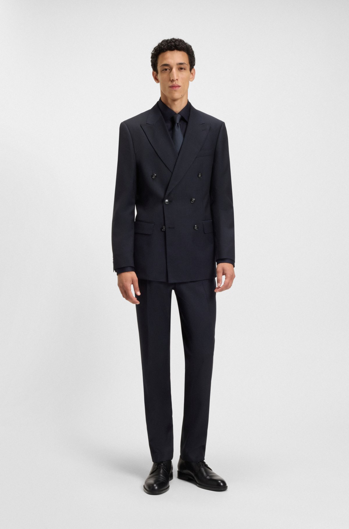 Easy-iron slim-fit shirt in cotton poplin