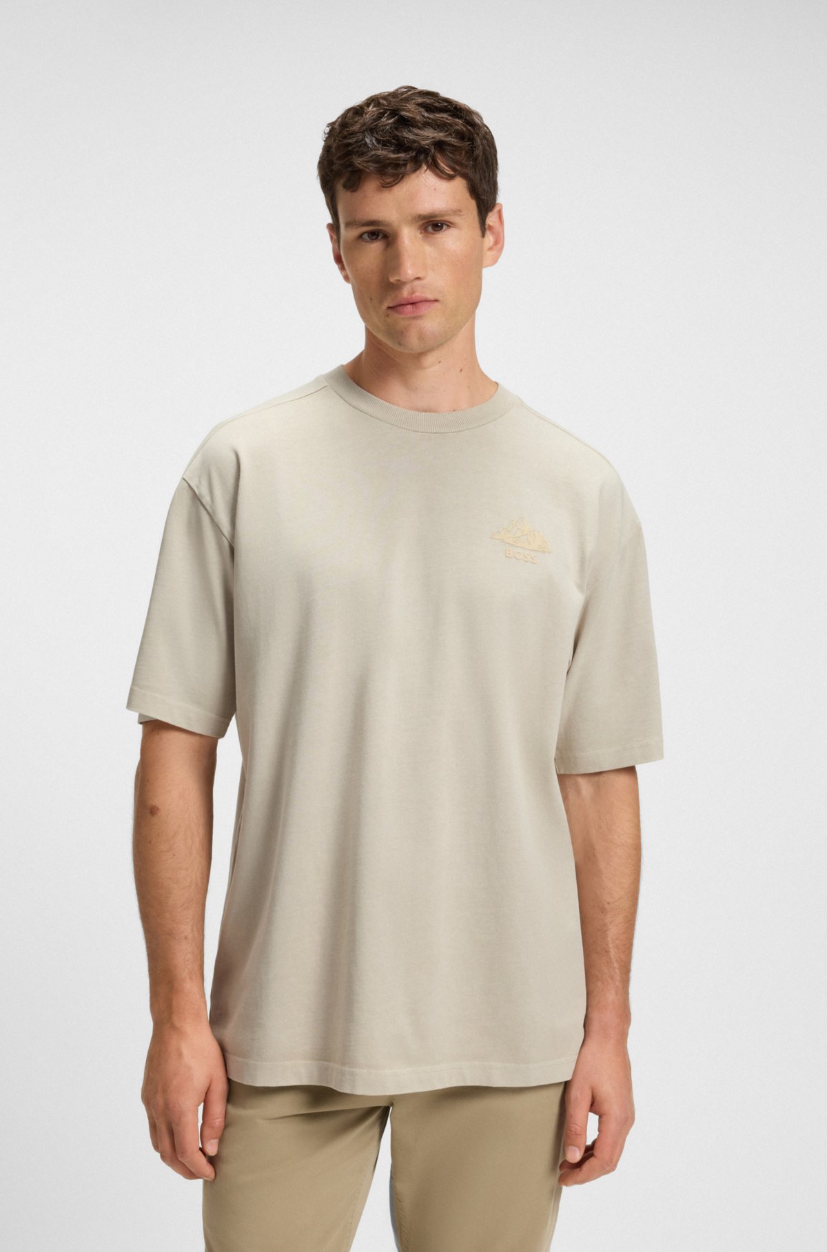 Logo-detail T-shirt in cotton jersey