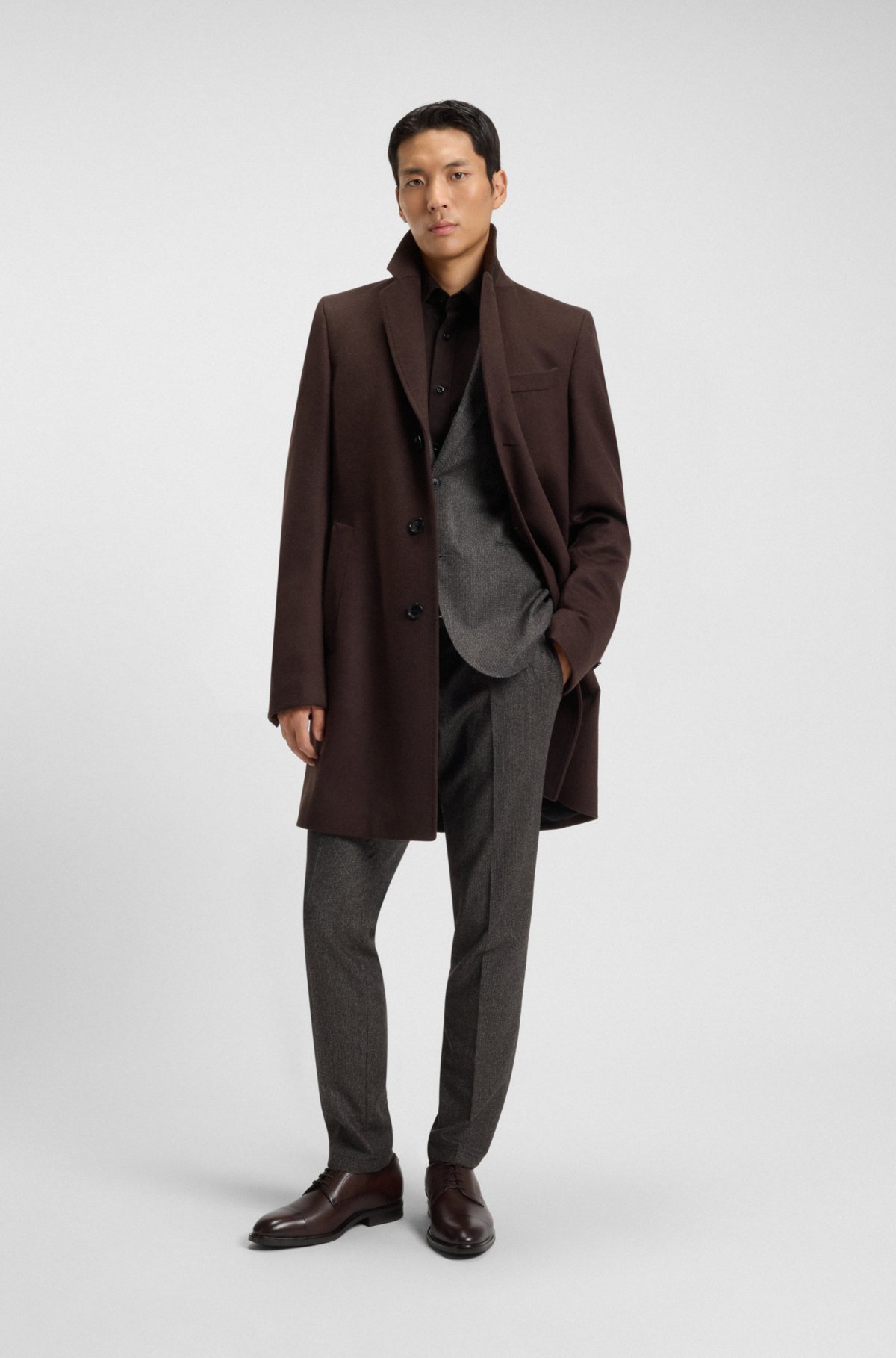Grained-leather Derby shoes with cap toe