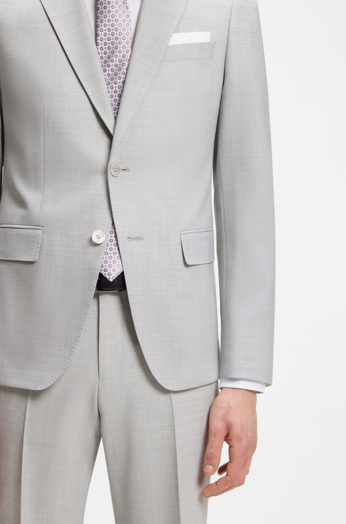 Two-piece slim-fit suit in micro-patterned cloth
